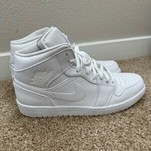 Men’s Jordan 1 Triple White